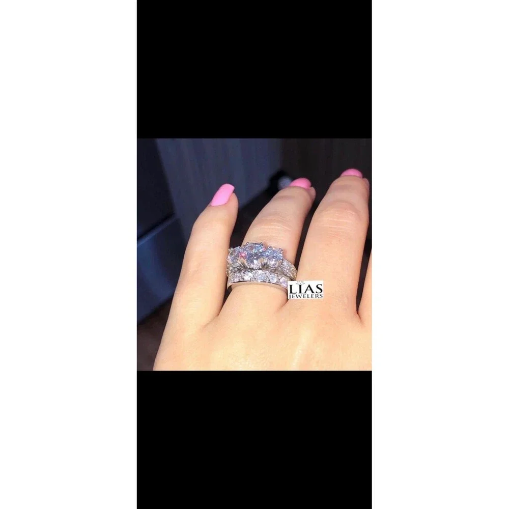 New 18kwhite gold wedding ring set